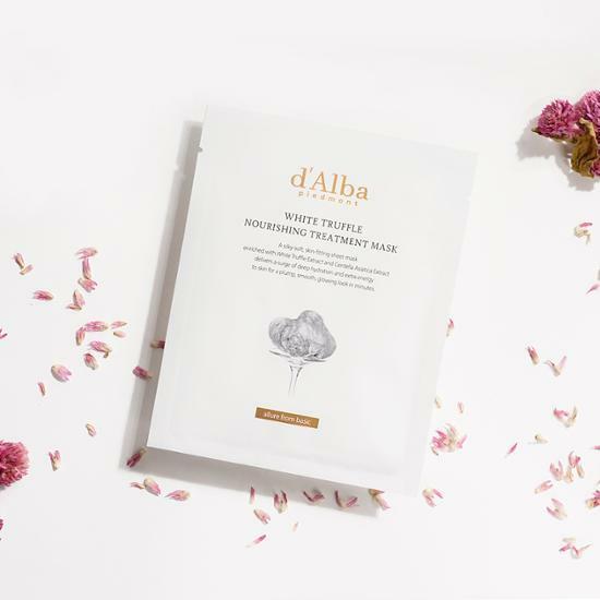 D'ALBA White Truffle Nourishing Treatment mask