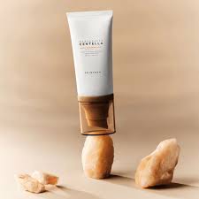 SKIN1004 Madagascar Centella Air Fit Suncream Light (50ml)