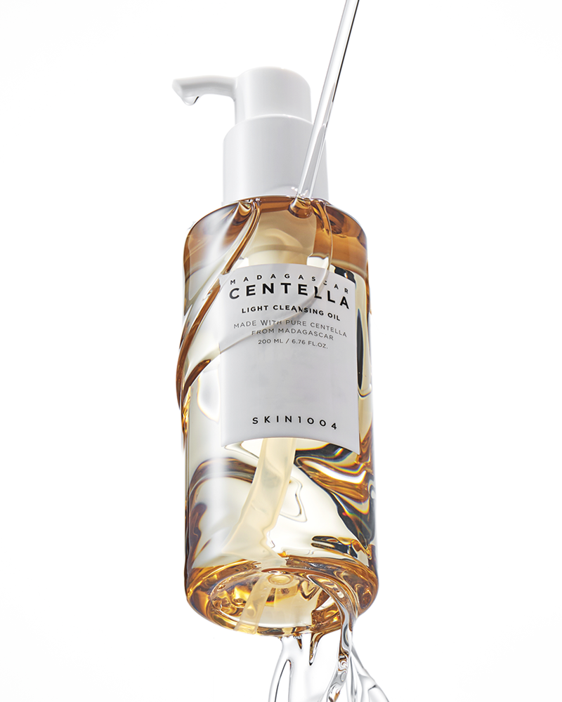 Madagascar Centella Light Cleansing Oil